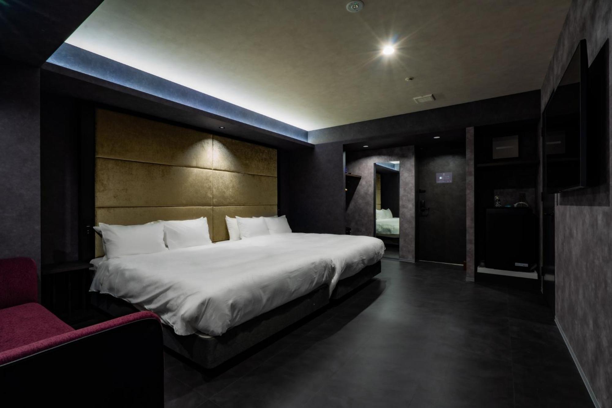 Randor Hotel Hiroshima Prestige Exterior photo